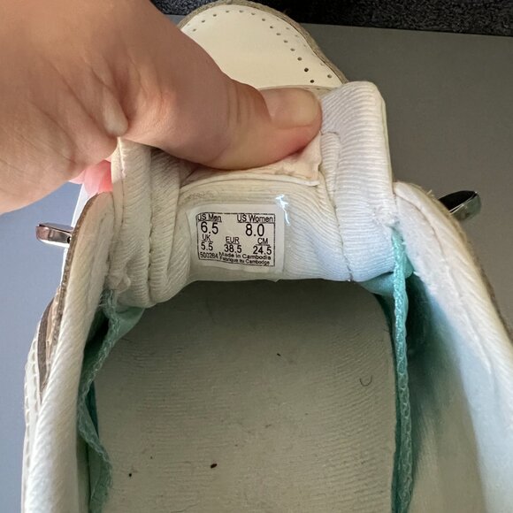 Vans Women's Sneakers in White and Cream - Picture 3 of 4